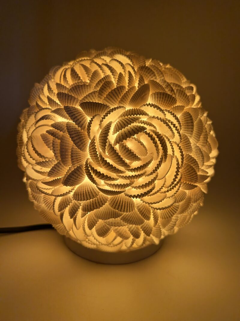 Kagyló gömb lámpa fehér 15 cm